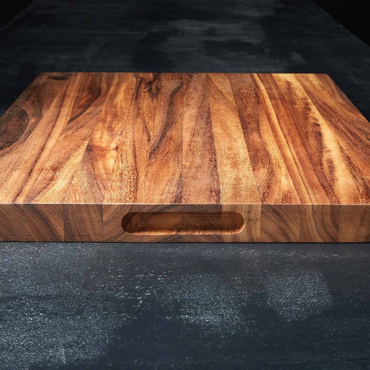 Acacia Wood Long Grain Chop Board O664217