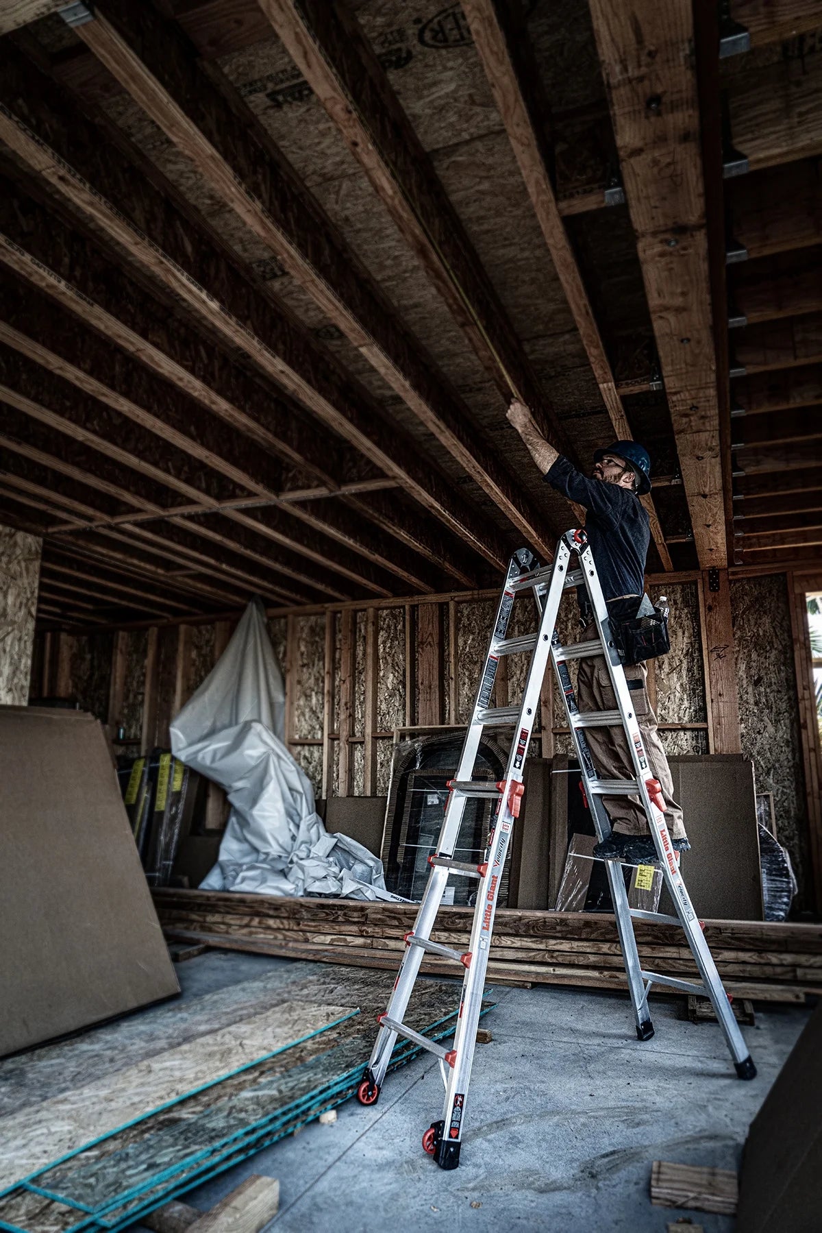 Aluminum Multi-Use Ladder with Wheels G69880